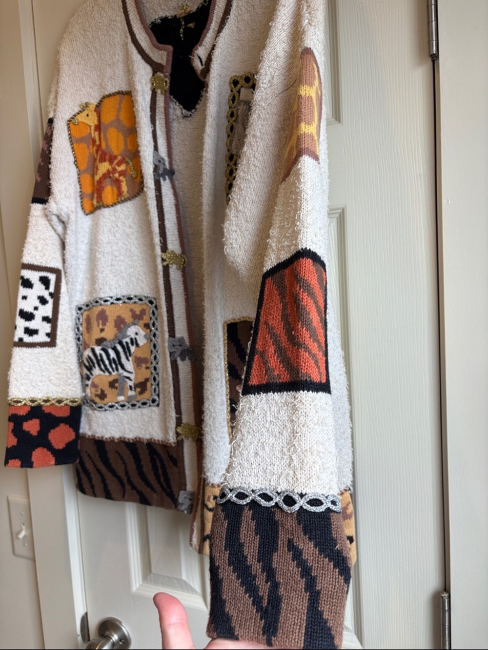The Collective Works of Beaek | Cream Safari Animal Cardigan Size Large - Picture 5 of 7